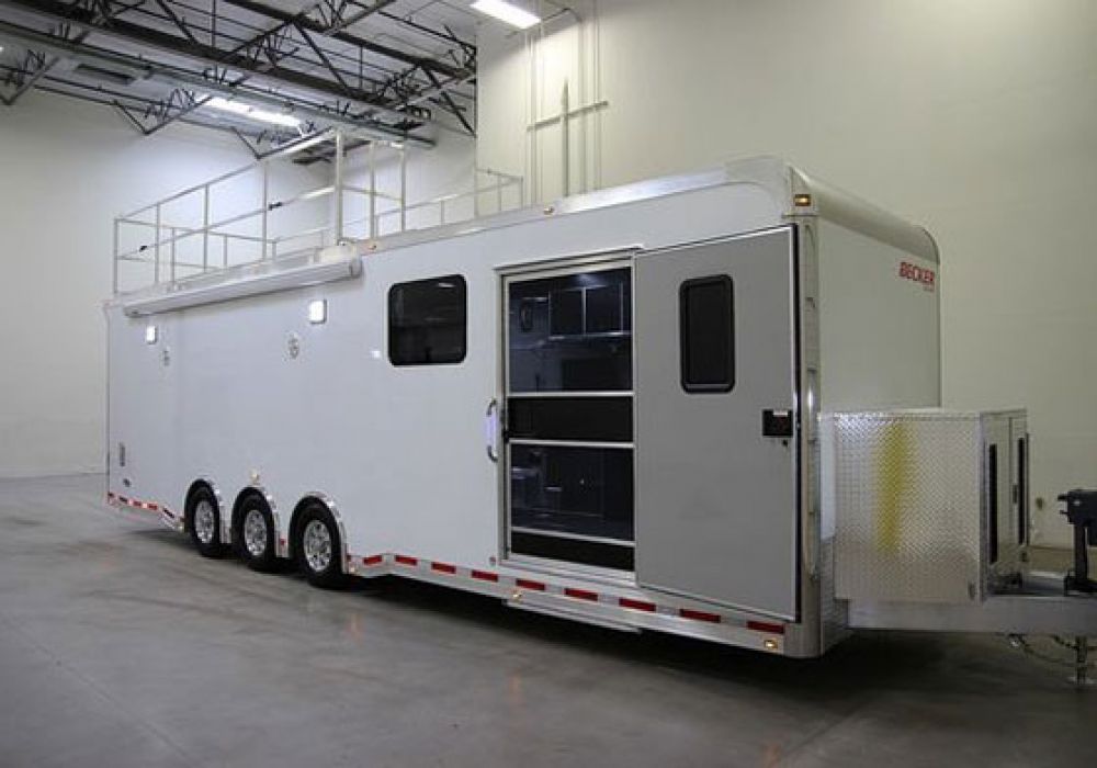 MOBILE CARAVANE , LIVING HOUSES