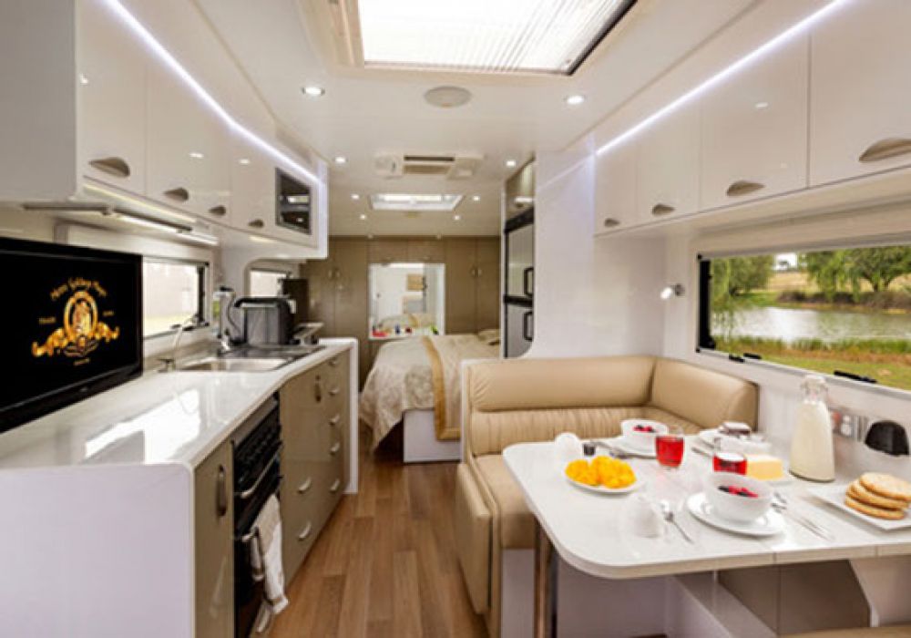 MOBILE CARAVANE , LIVING HOUSES