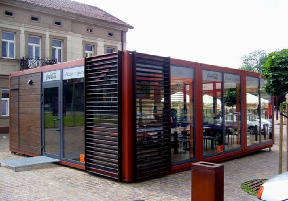 MOBILE STORES AND CAFES