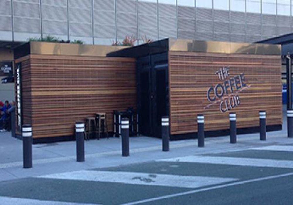 MOBILE STORES AND CAFES