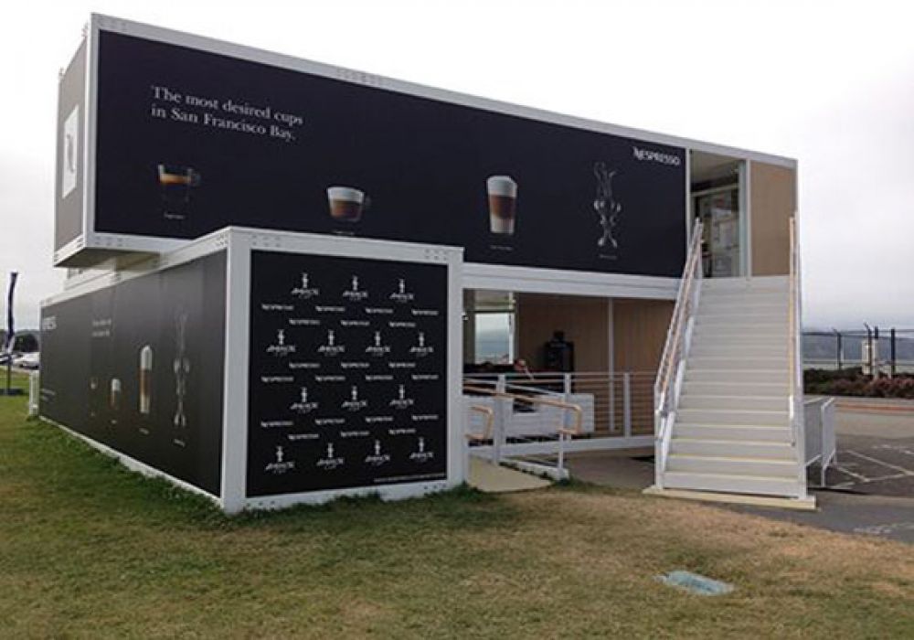 MOBILE STORES AND CAFES