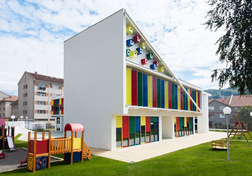 MODULAR EDUCATION CONSTRUCTIONS